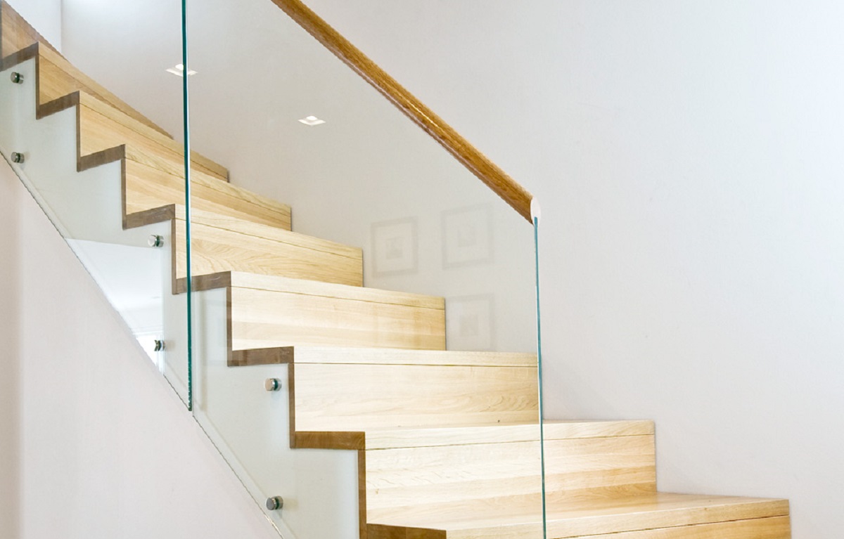 customer story staircon HansensJustnaes_webb
